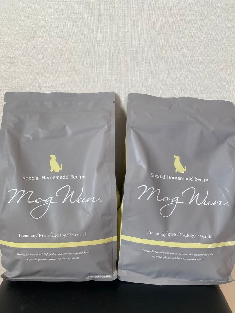 【新品未開封】モグワン ドッグフード mogwan 1.8kg ×2袋