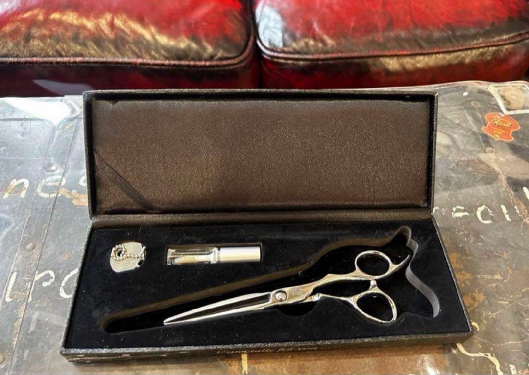 トラッスクシーザー