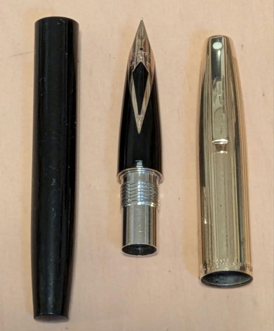 SHEAFFER 万年筆585 黒 14Kペン先　おまけ付