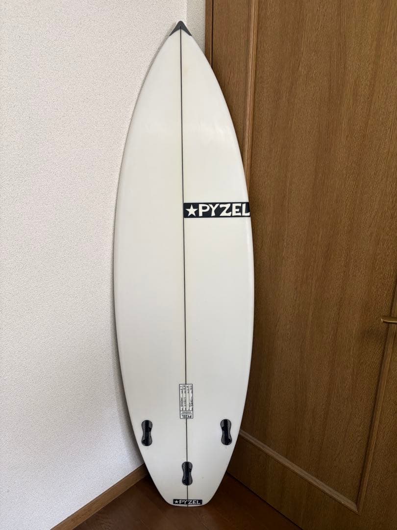 PYZEL サーフボード SHADOW 5'7\"