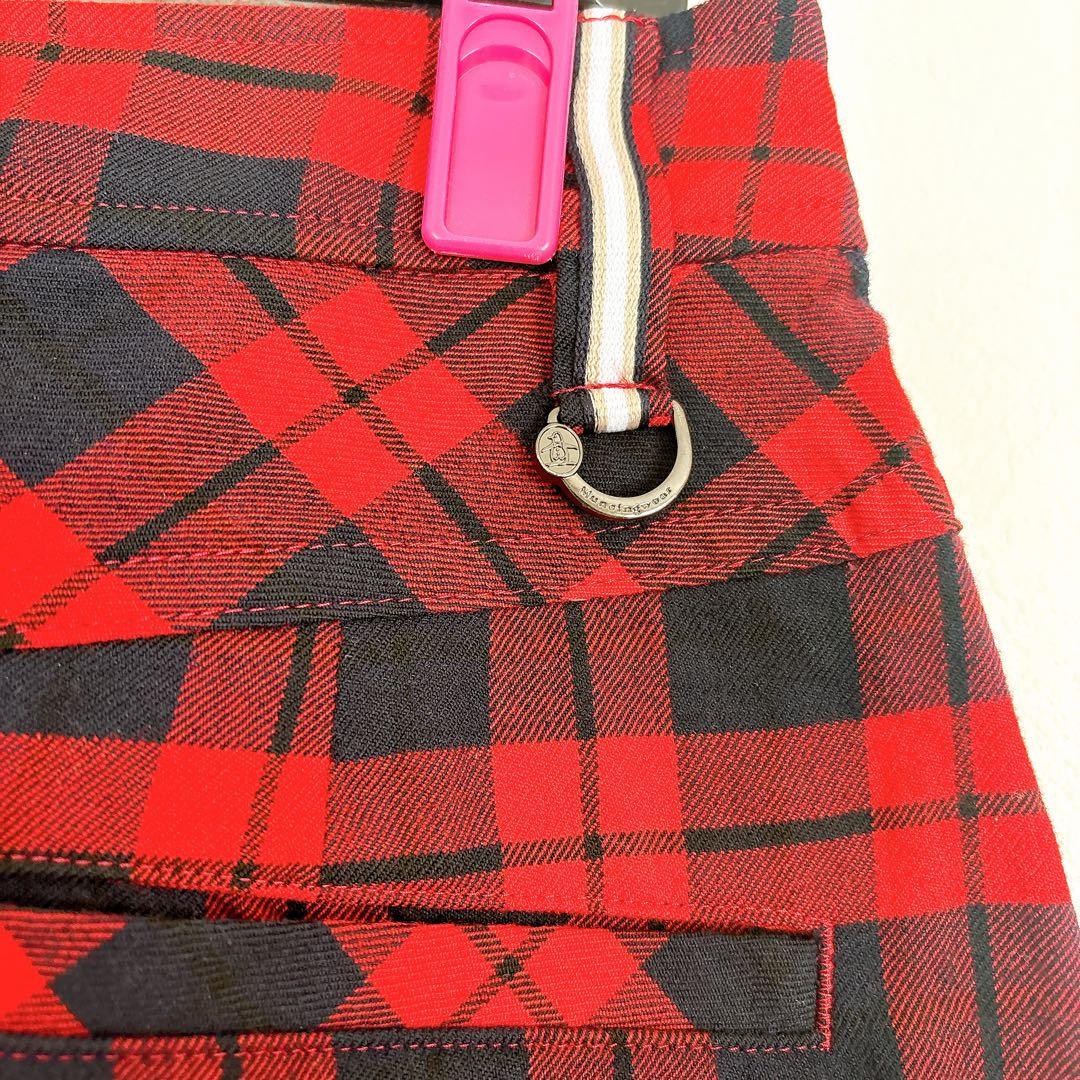 Munsingwear 赤と黒のチェック スカート 【11サイズ】　ゴルフウェア