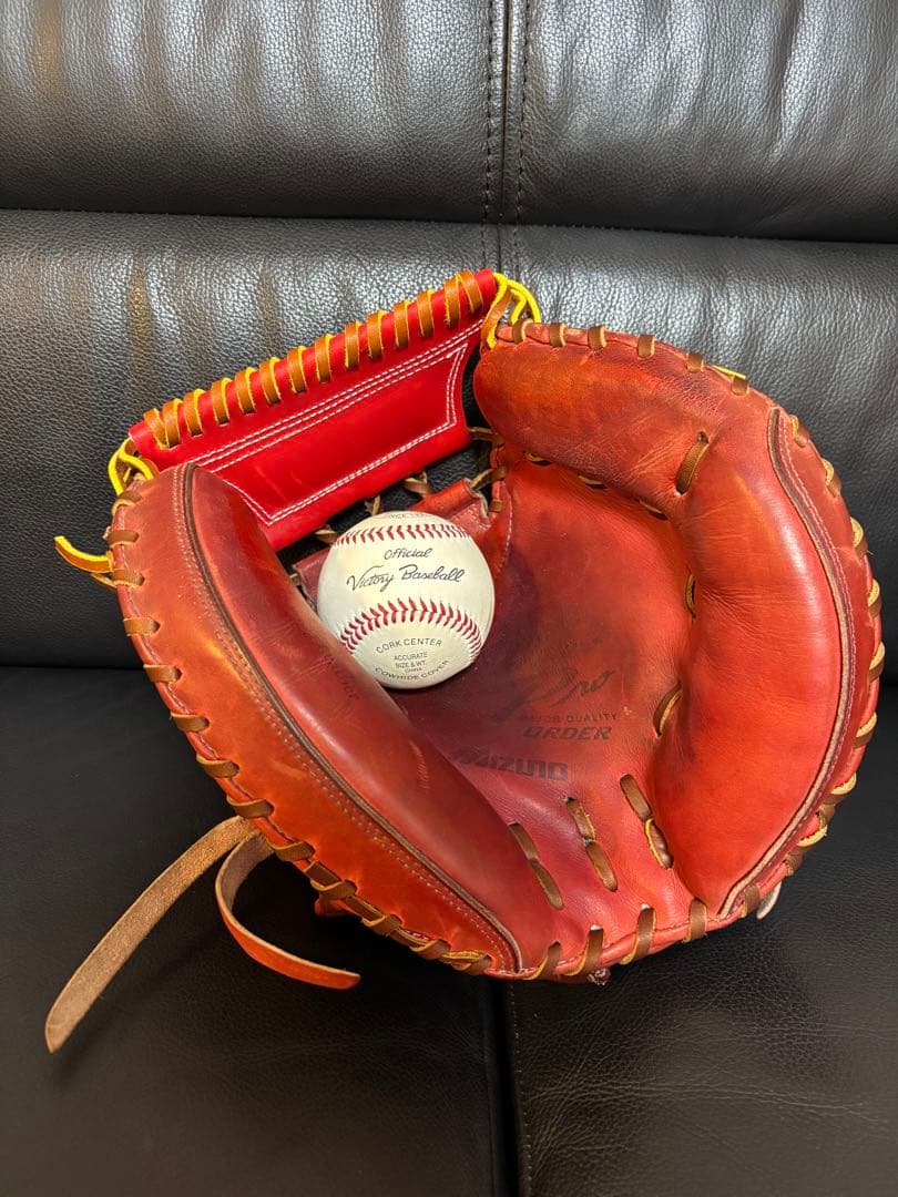 京*弥様 ミズノプロ硬式オーダーキャッチャーミット