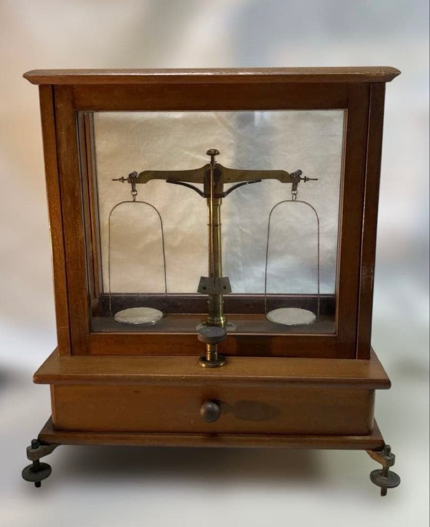 アンティーク 木製天秤 ガラスケース付き 動作可