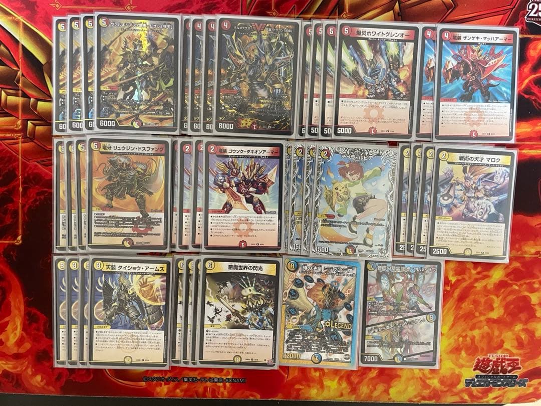 赤白サムライ構築済みデッキ スリーブ2重付き