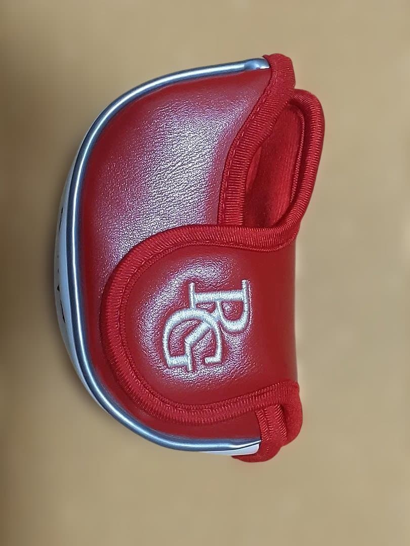 ザ・ルーツ カーブフェース パター　スチールシャフト カバー付［33.5インチ］