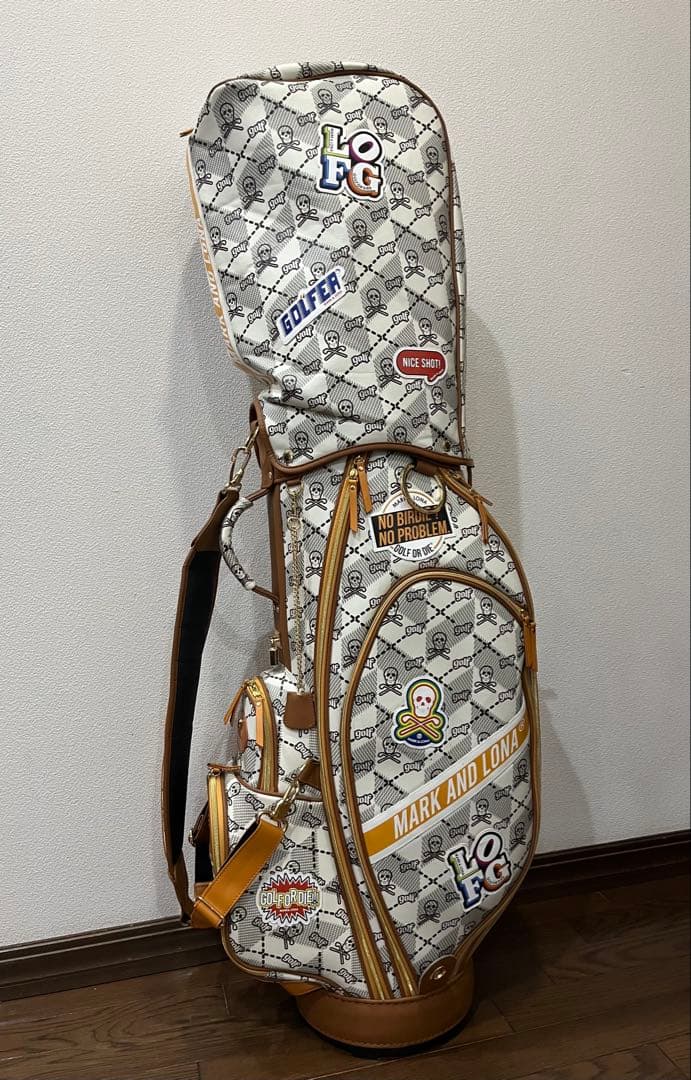 マークアンドロナ　キャディバッグ