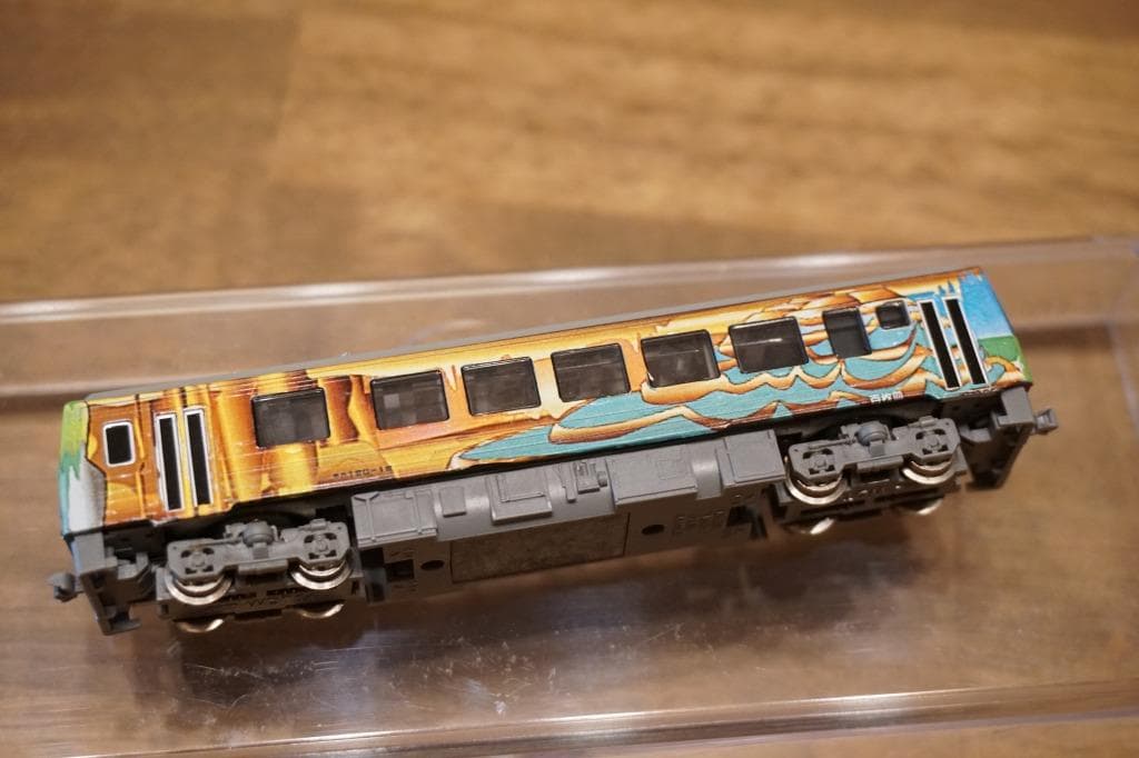 TOMIX製 キハ120系　美祢線　「美祢号ラッピング車両」　M車