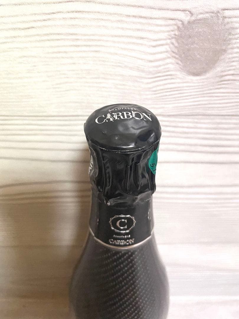 新品　シャンパン　カーボン　ブリュット　ルミナス　フォーミュラーワン公式