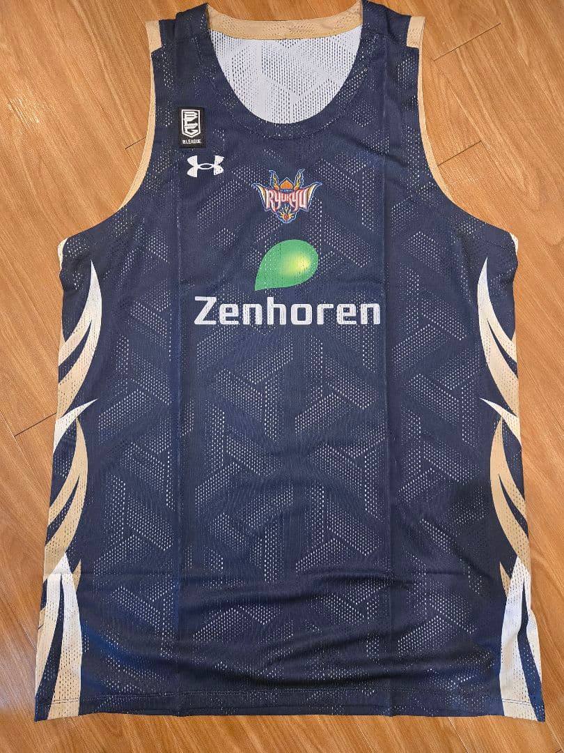 琉球ゴールデンキングス　ユニフォーム