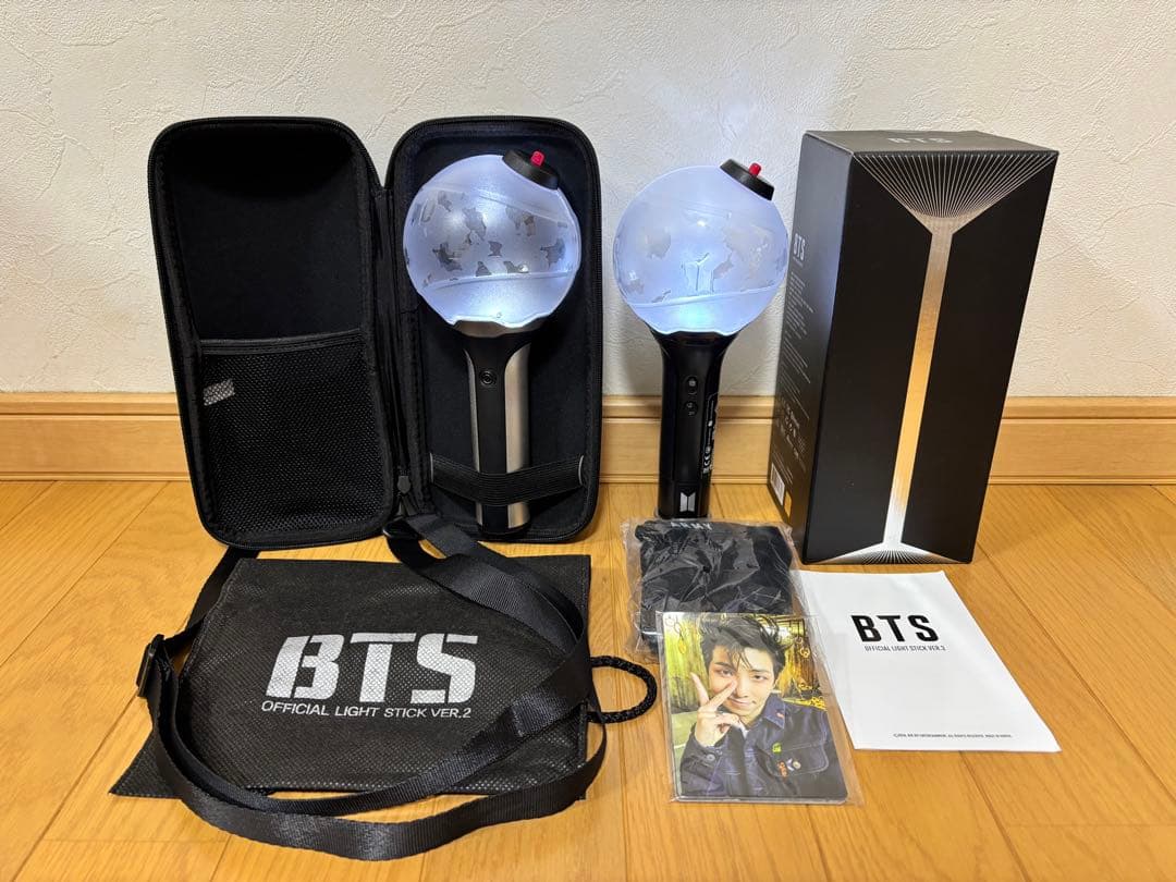 BTS✨公式ペンライト ver.2＆ver.3 ＆アミボムケース