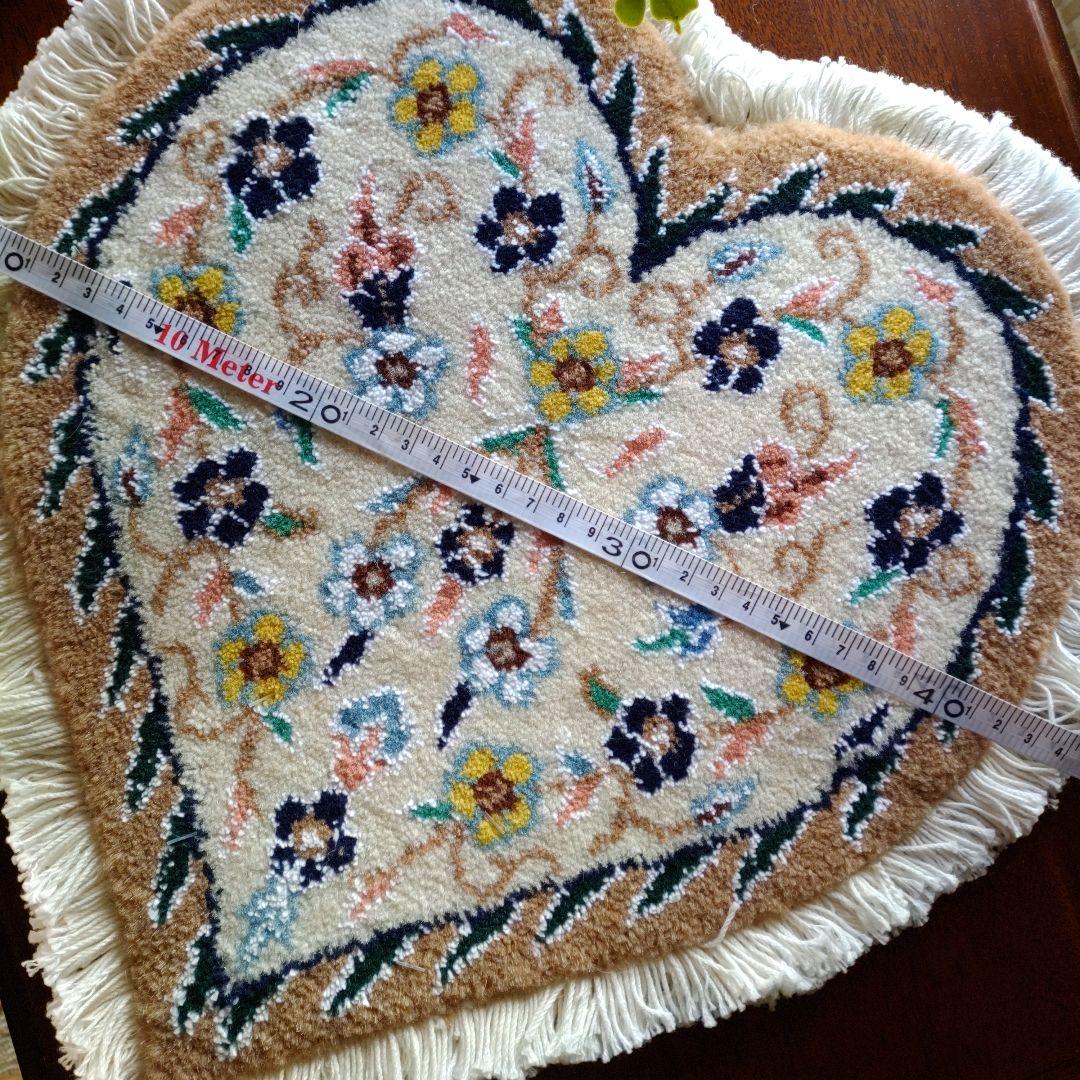 ハート ペルシャ絨毯イラン ナイン産 手織り ミニチェアマット 座布団