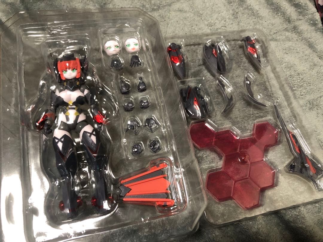 ポリニアン ローザ 「ロボット新人類ポリニアン」 アクションフィギュア