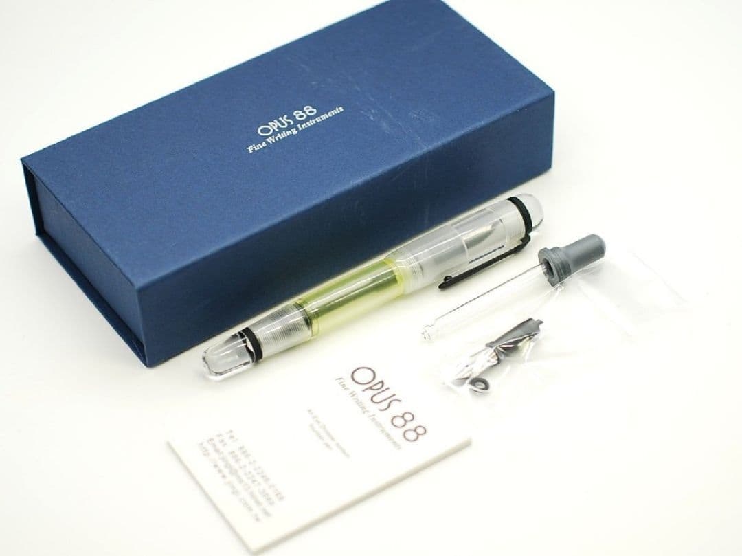オーパスOPUS88 万年筆 CLEAR OMARスタブ1.5 クリアイエロー系