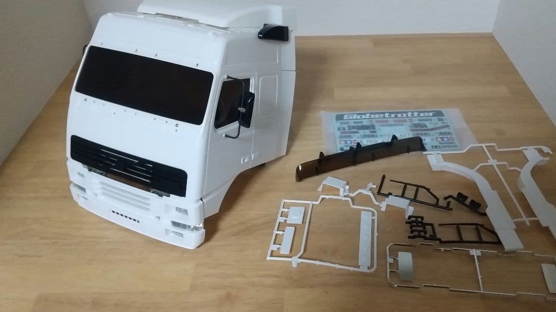 MASU タミヤ 1/14 ボルボ FH12 キャビン ②