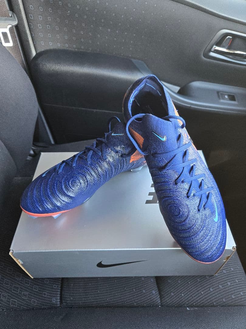 ナイキファントムGX2エリート HF6361-400