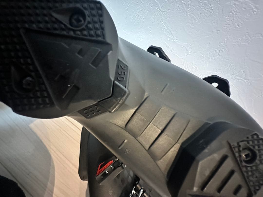 HEAD CUBE3 70 スキーブーツ