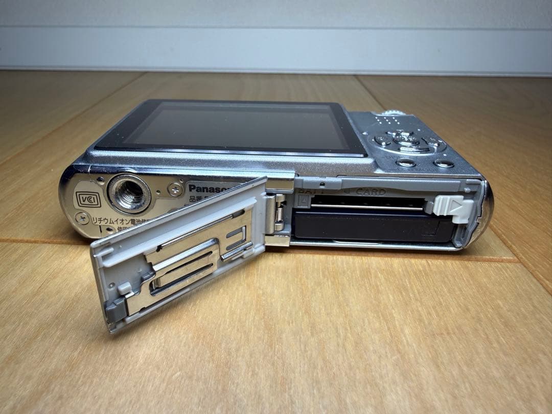 Panasonic LUMIX コンデジ カメラ 純正充電池DMC-FX33