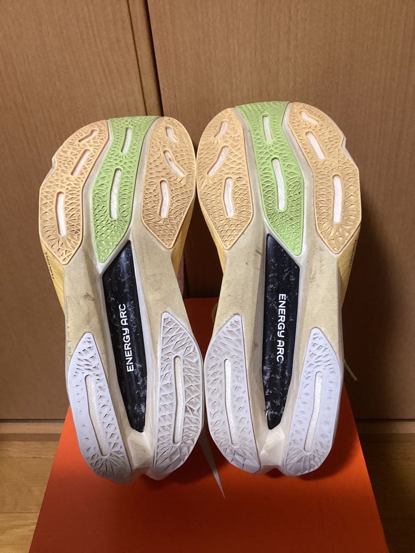 ニューバランス FuelCell SC Elite v4 メンズ 26.0cm