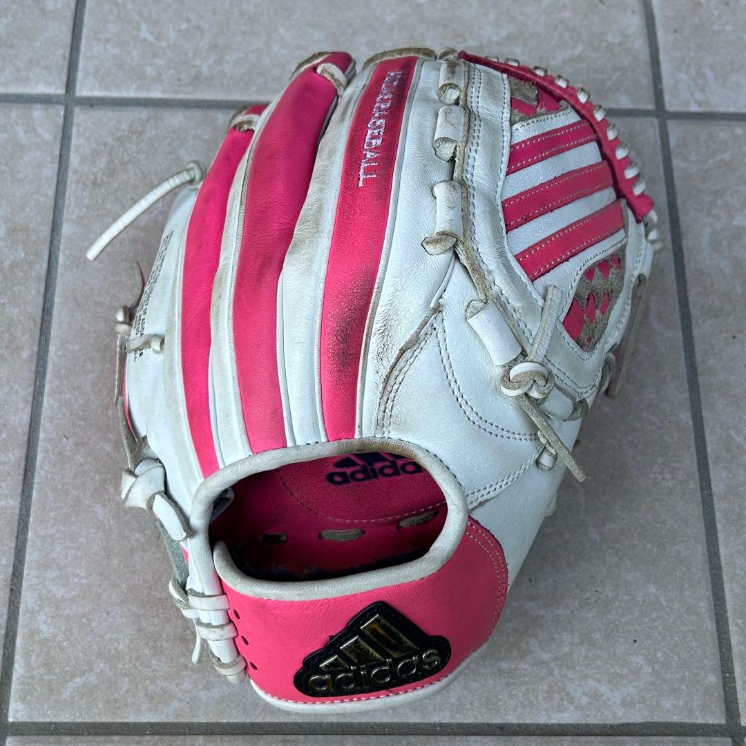 アディダス　軟式用グローブ　オールラウンド