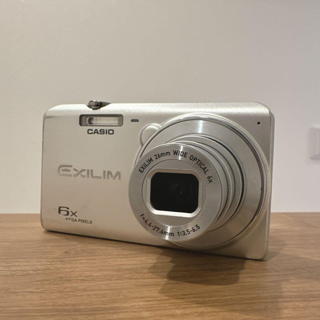 CASIO EXILIM EX-ZS29 シルバー