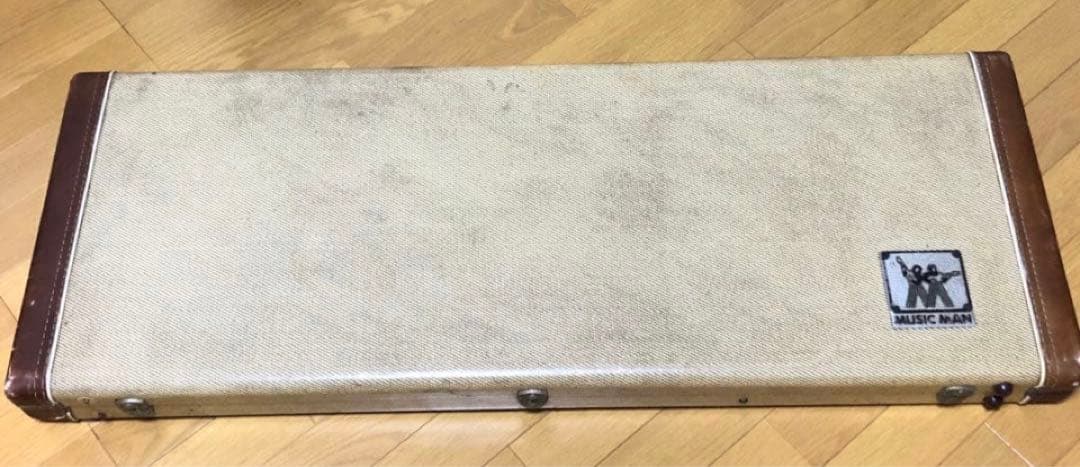 貴重品!　MusicMan　StingRayⅡ With T.S.Vibrato