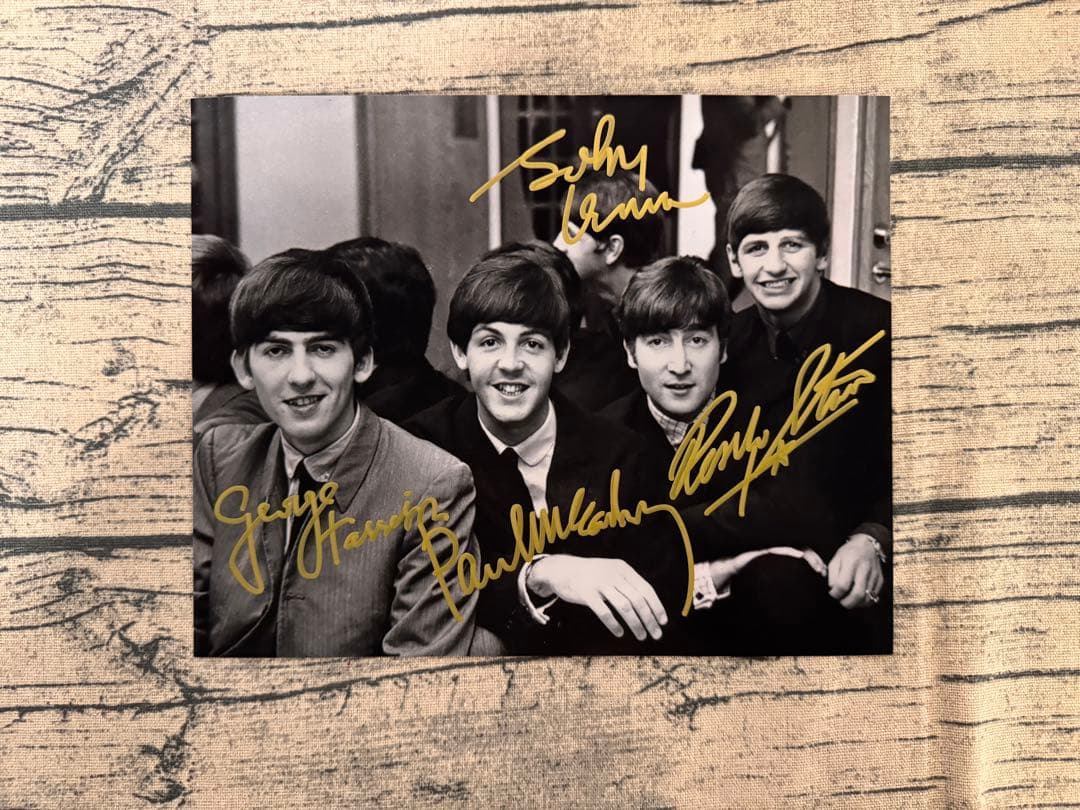 The Beatles 直筆サイン写真