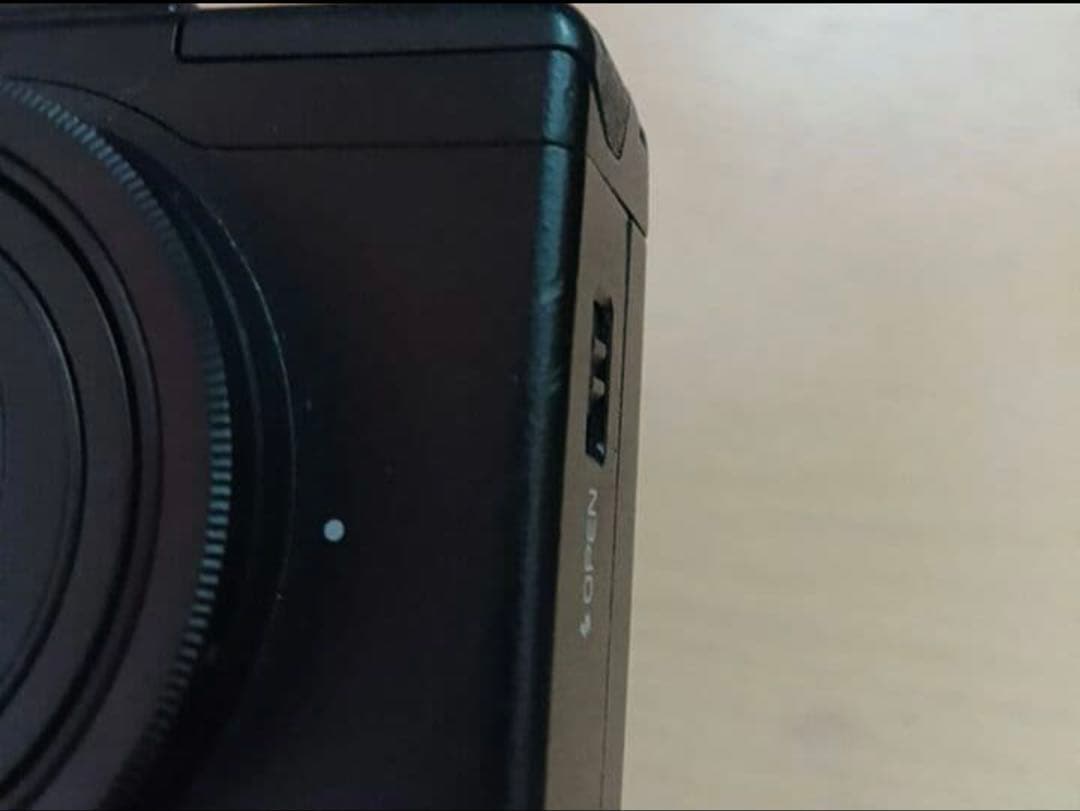 デジタルカメラ RCIOH GR DIGITAL 3