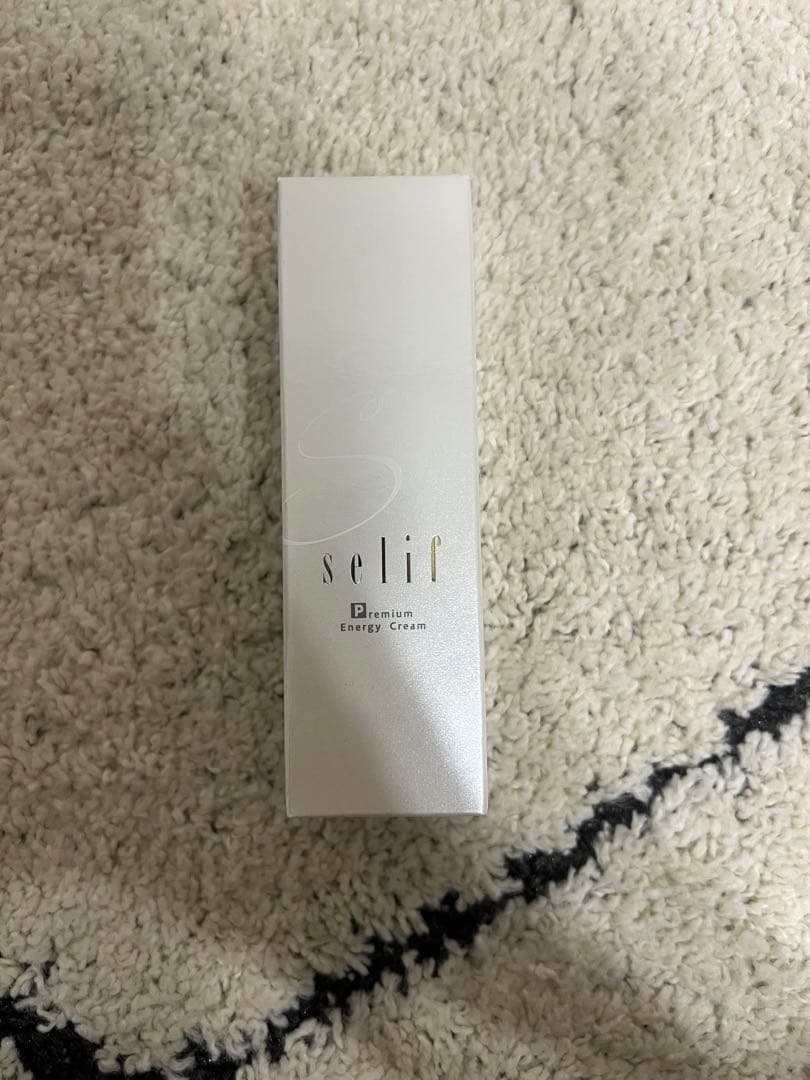 セリフ プレミアムエナジークリーム 30g 新品