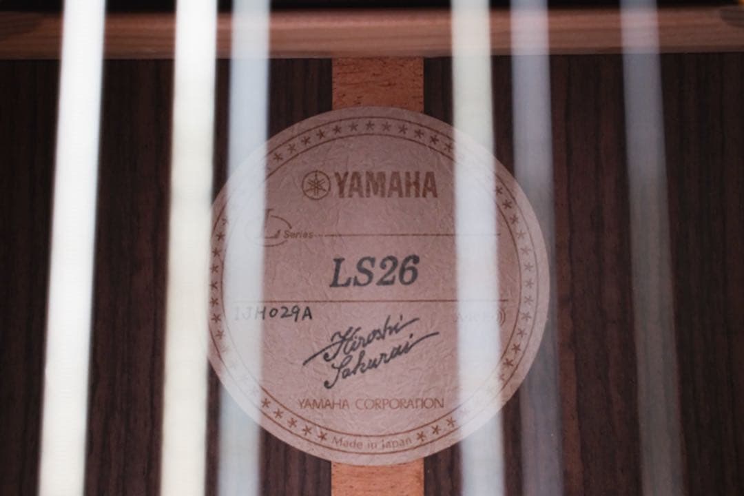 Yamaha LS26 ARE アコースティックギター