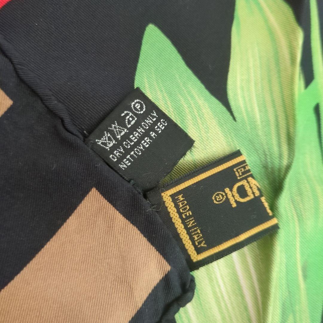 フェンディ FENDI スカーフ ストール 大判 シルク 絹 ボーダー 花柄 薔