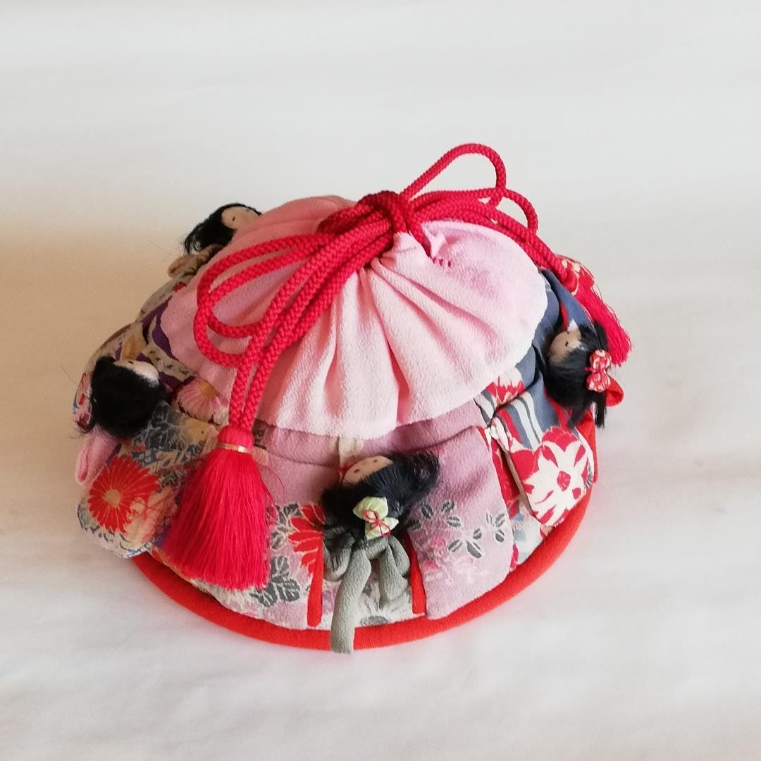 手つなぎ人形袋（細工きんちゃく）