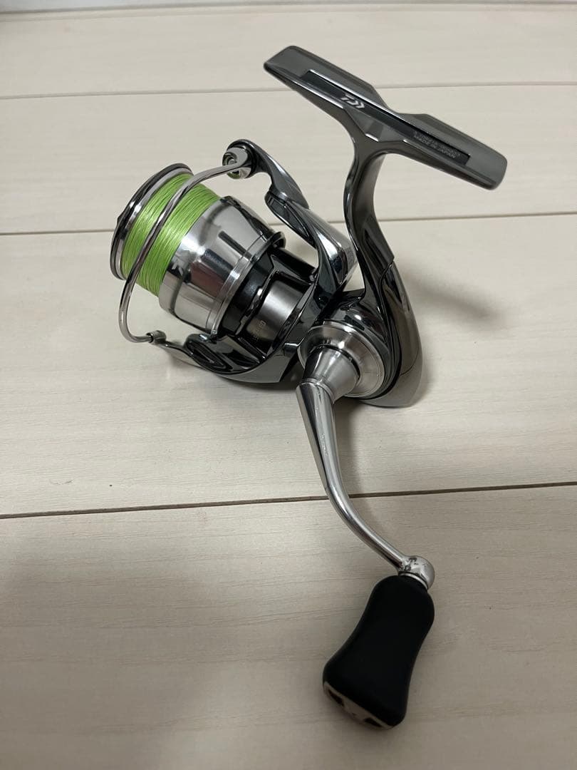 【美品】22イグジスト2500S