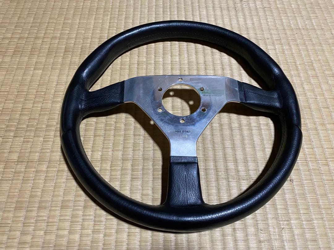 【希少】MOMO モモスポルト　レザー　ステアリング　350㎜ 当時物