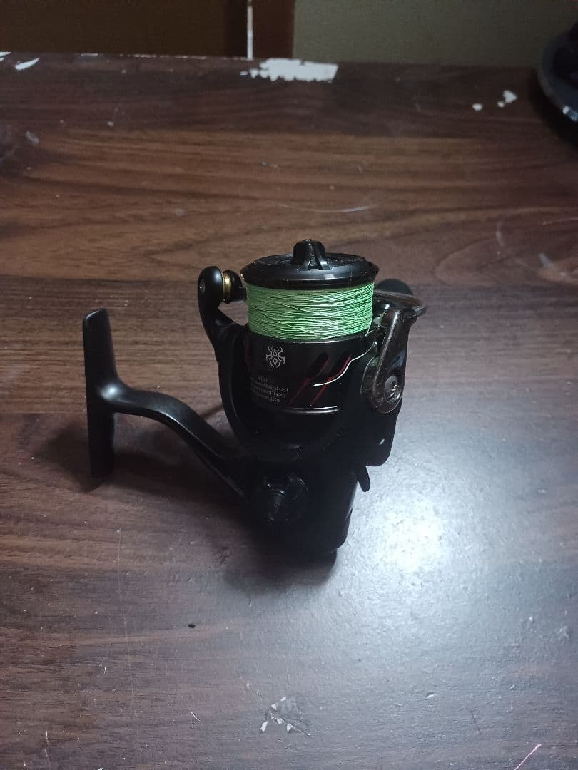 タトゥーラ2000xhスピニングリール