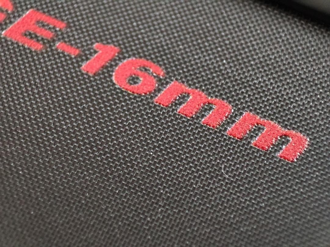 ピックルボール パドル GRAF T700カーボンファイバー