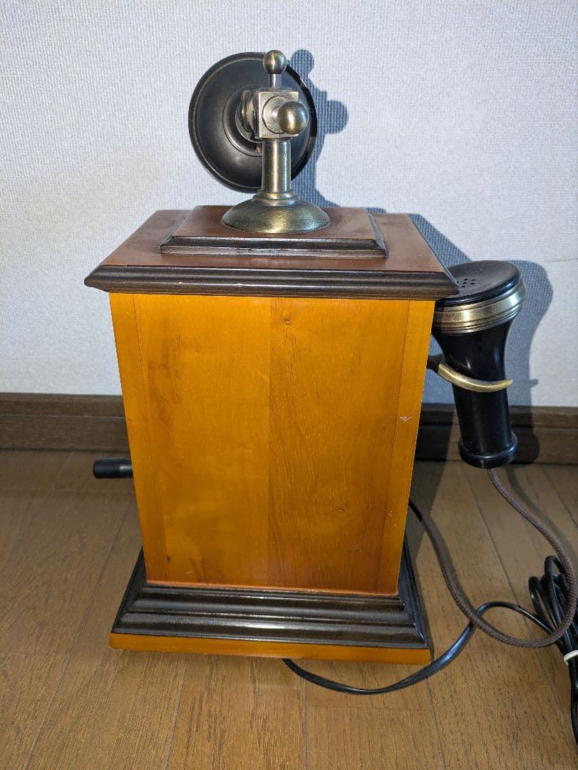 ダイヤル風プッシュ式固定電話