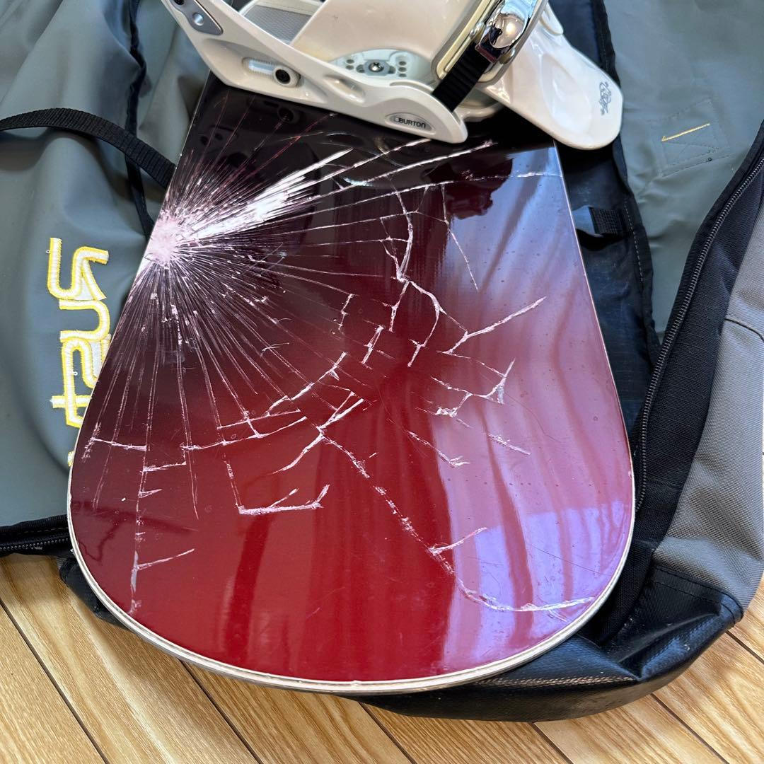 BURTON スノーボード板　ビンディング、収納ケースバッグ