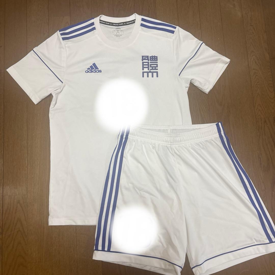 日体大　サッカー　ユニフォーム　白