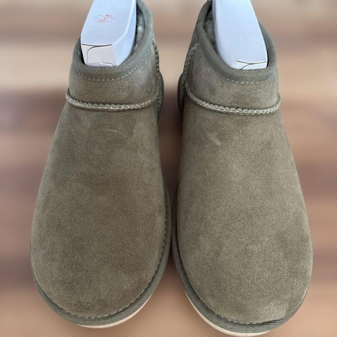 UGG ムートンブーツ オリーブ