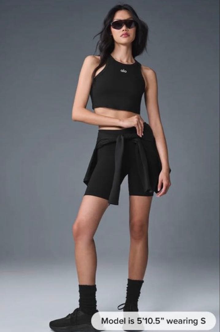 新品 alo アローヨガ 7インチ バイカー ショート ショーツ S