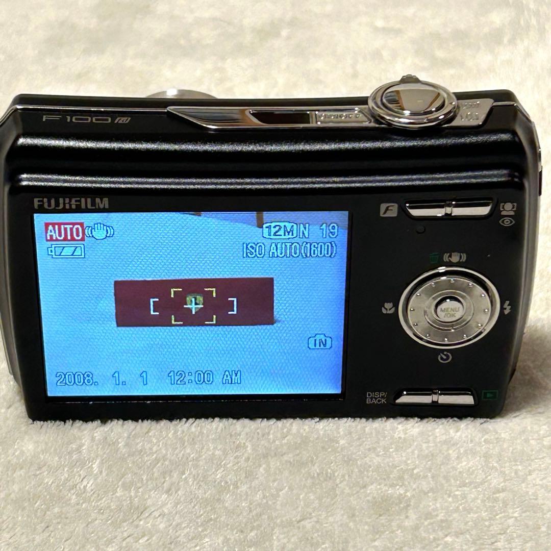 【極美品 動作確認済】FUJIFILM FinePix F100fd ブラック