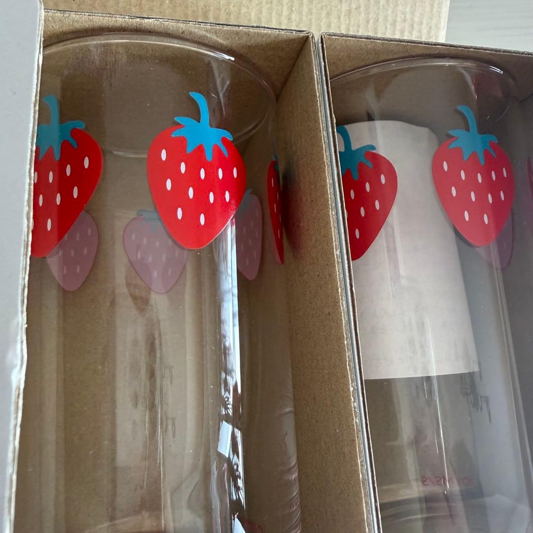 ALL TIME BEST 矢沢あい展　『NANA』　イチゴのペアグラス