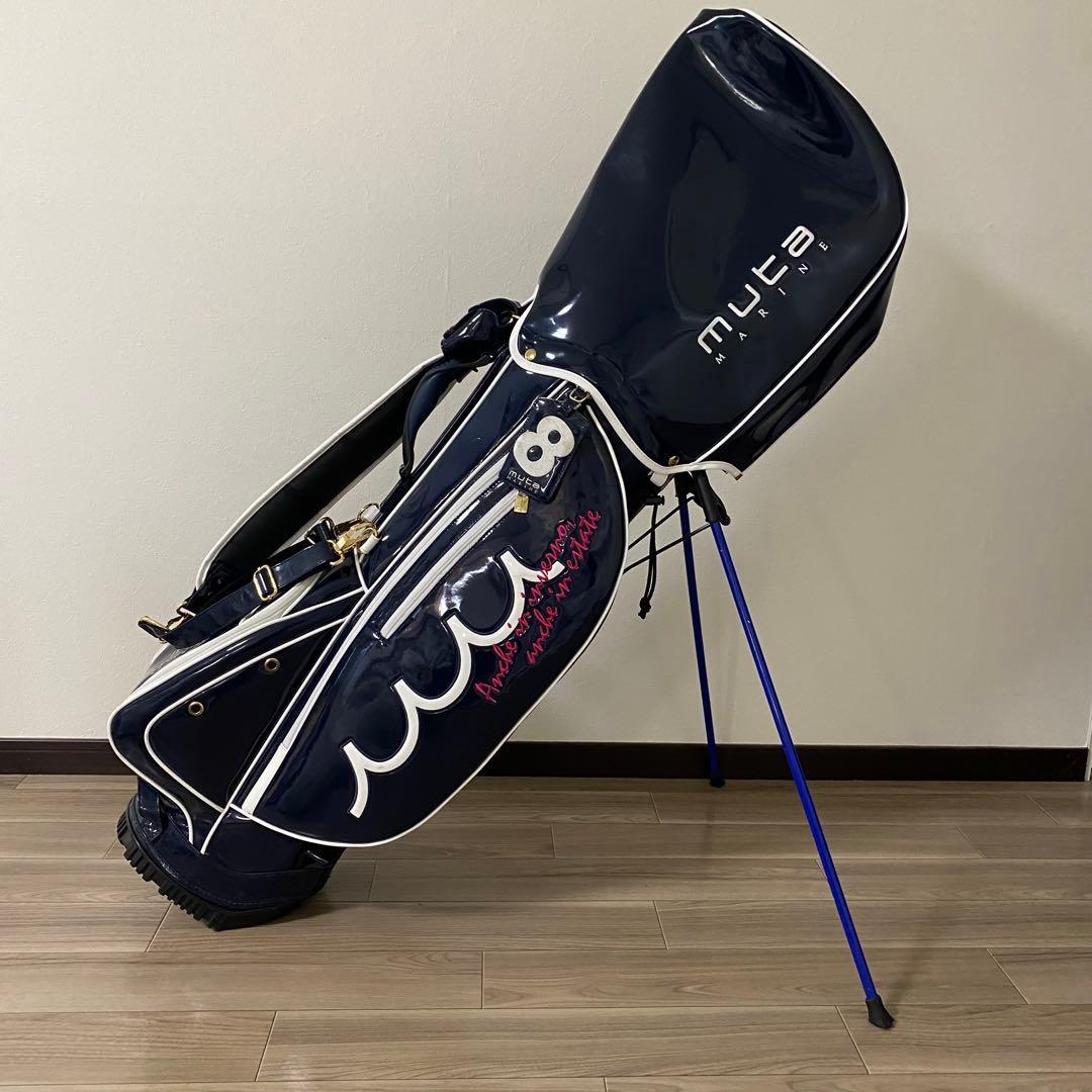 ムータマリンゴルフ　キャディバック　紺色　サメ
