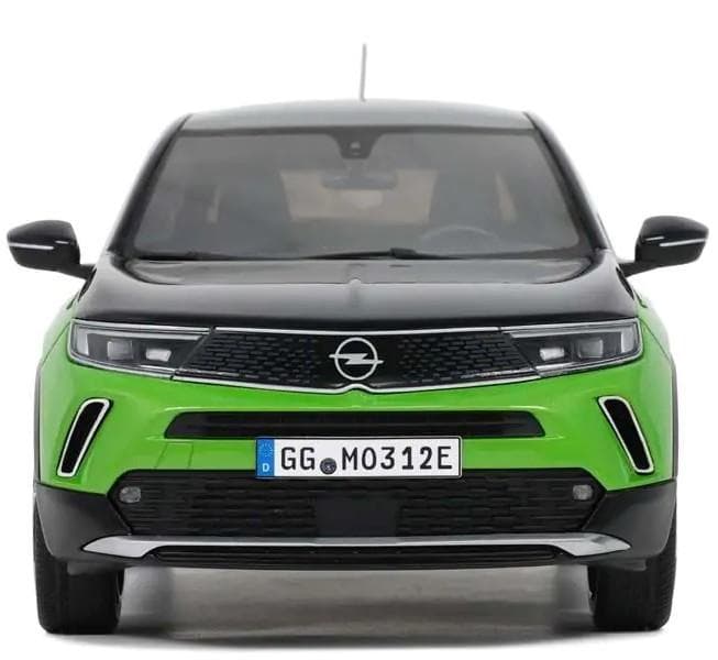 1/18 オペル モッカ E GS 2021 グリーン オットーモビル製ミニカー