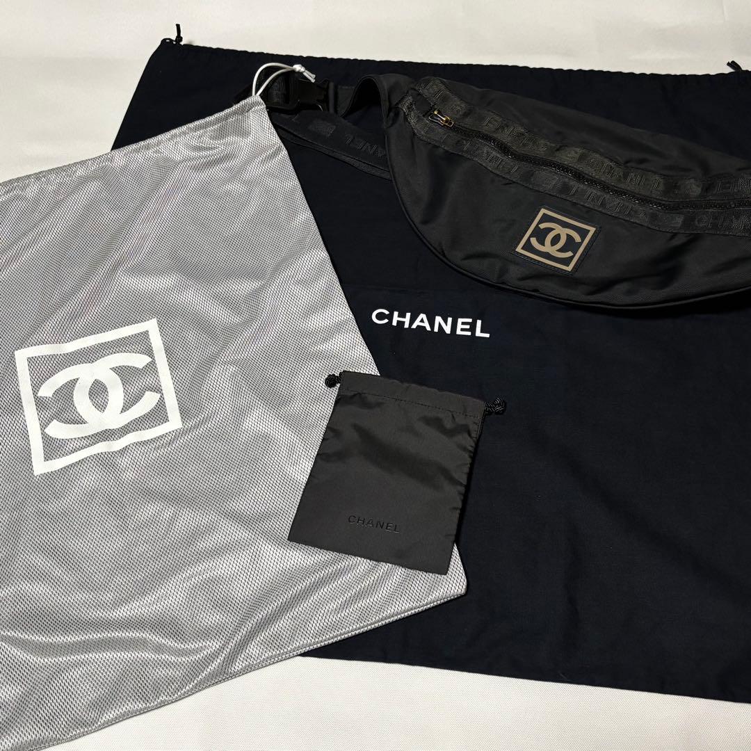 CHANEL ボディバッグ / 保存袋3枚セット