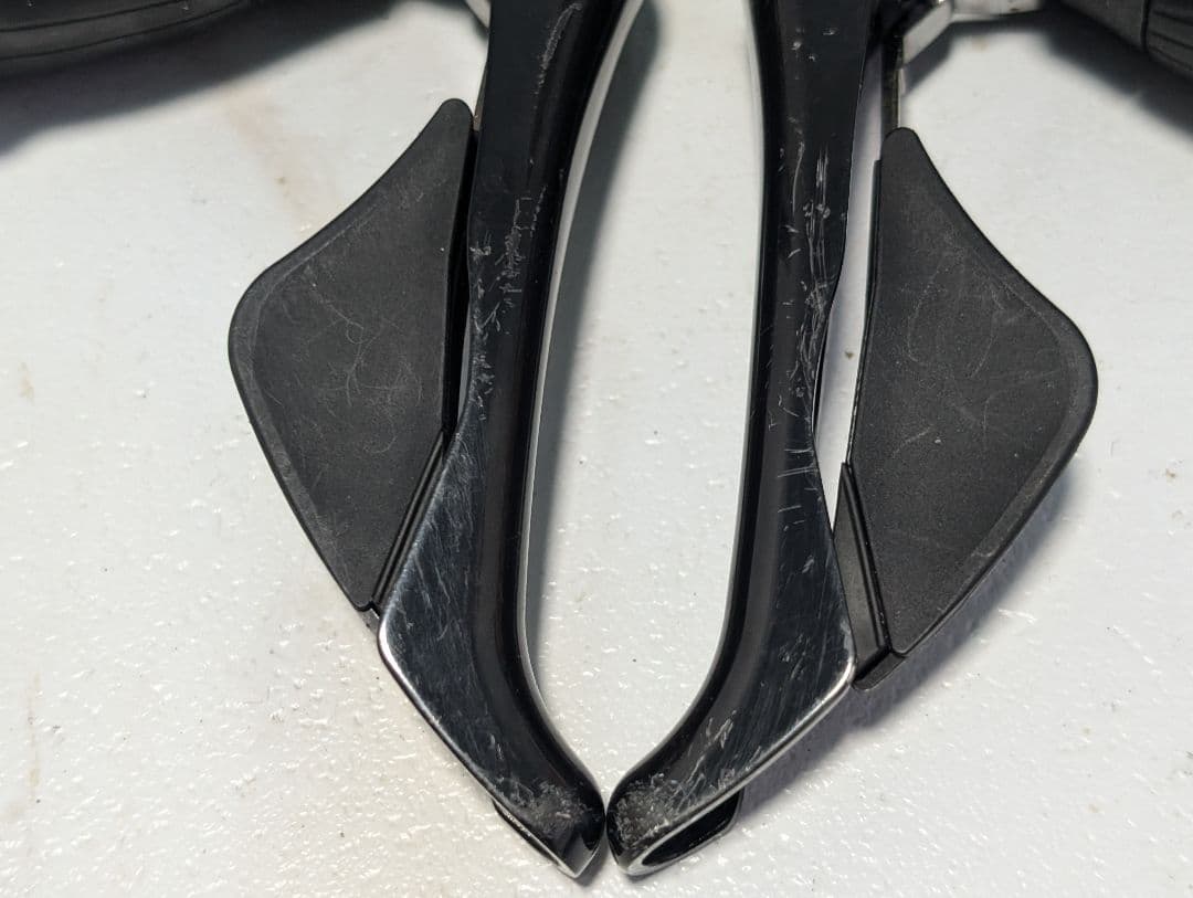 SHIMANO 105 R7000 リムブレーキ