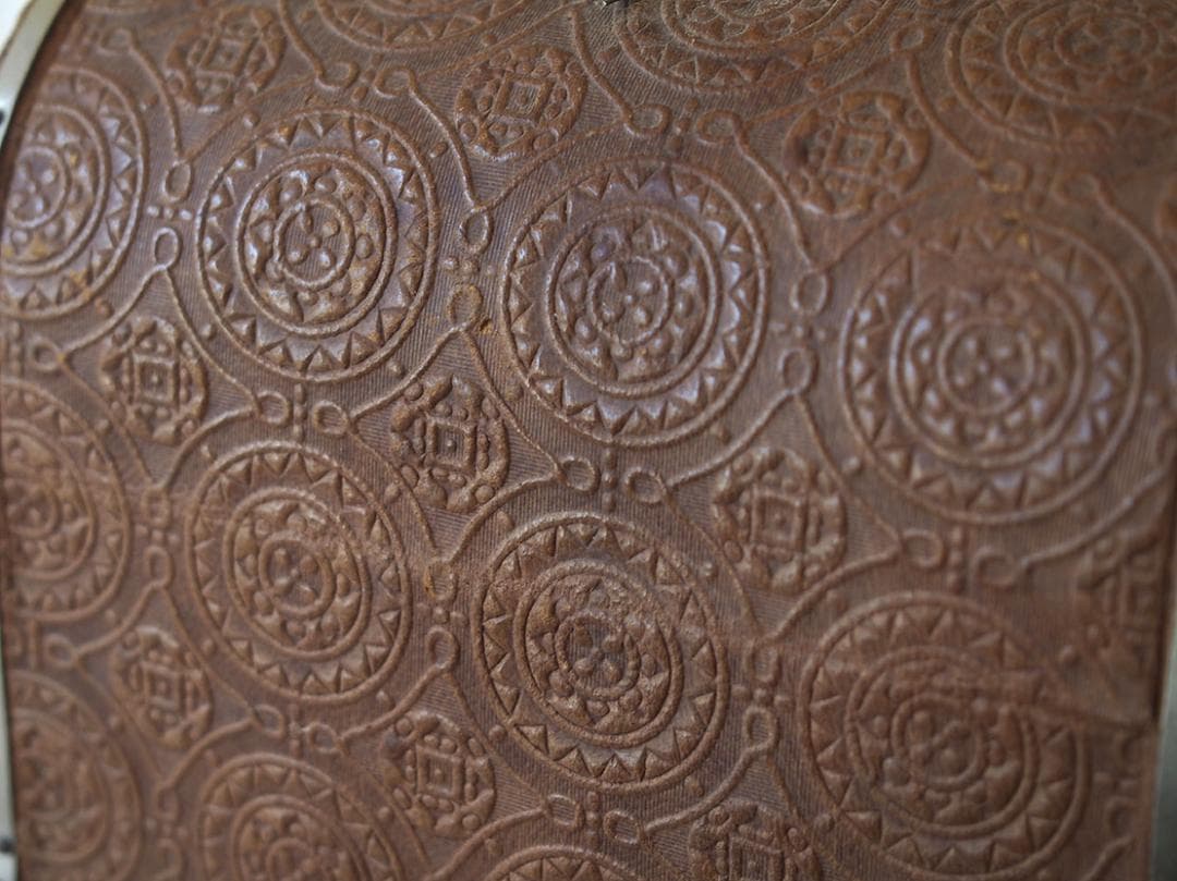 天使のエンボス模様 ロココ調デザイン 蓋付き宝石箱 小物入れ/K387