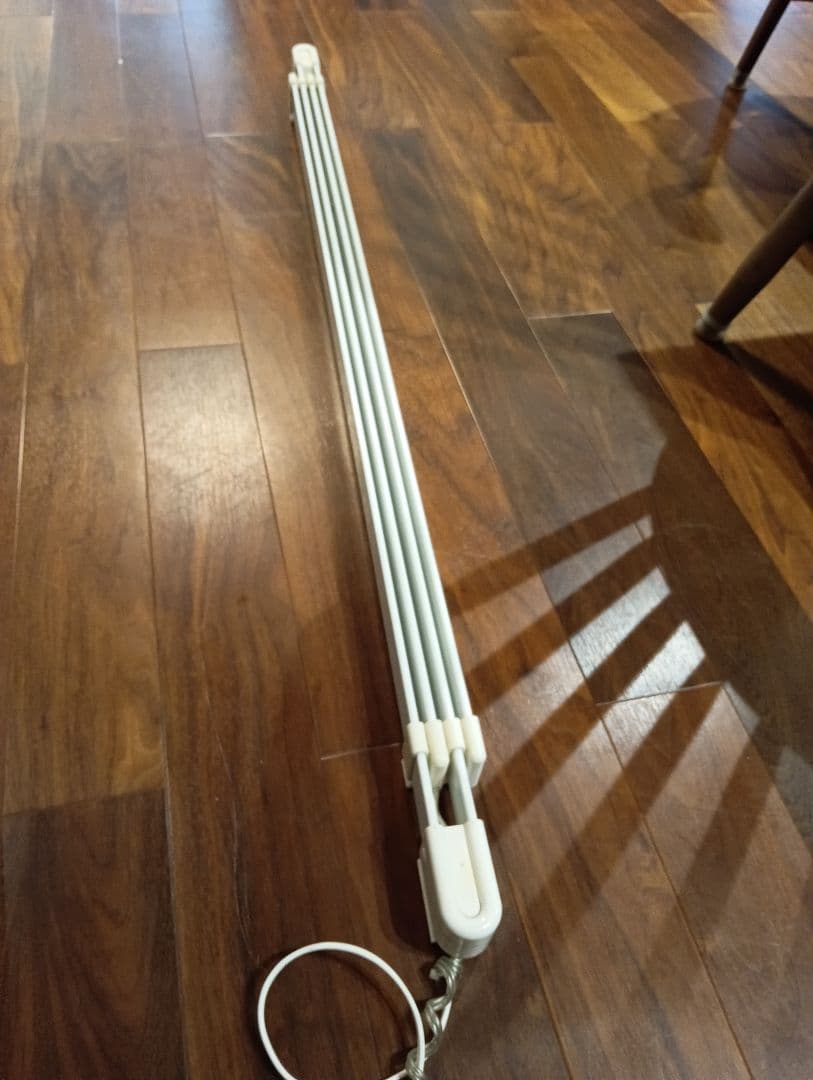 ウインドーラジエーター 120～190cm 伸縮タイプ W/R-1219W