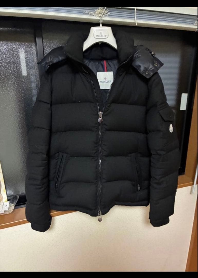 Moncler モンジュネーブル