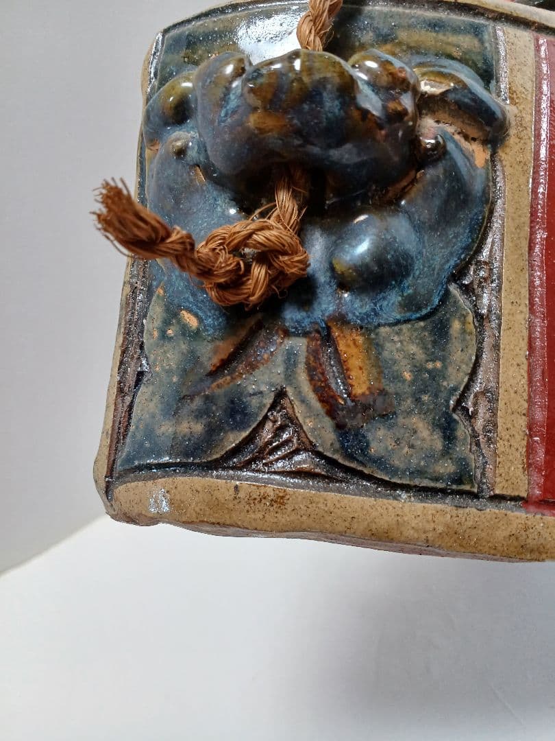 琉球壺屋焼　小橋川清正さん　抱瓶　双魚文　約24×15センチ